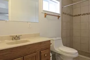 13111 Willoughby Point Dr, Fairfax, VA 22033 - Photo 25