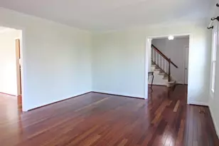 13111 Willoughby Point Dr, Fairfax, VA 22033 - Photo 5