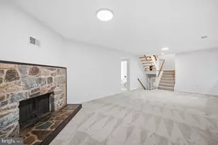 10411 Hunter Ridge Dr, Oakton, VA 22124 - Photo 47