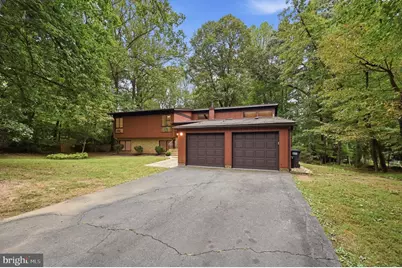 10411 Hunter Ridge Drive, Oakton, VA 22124 - Photo 59