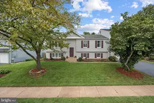 13341 Jasper Ct, Fairfax, VA 22033 - Photo 3