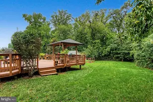 8901 Lagrange St, Lorton, VA 22079 - Photo 11