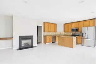 4587 Whittemore Pl, Fairfax, VA 22030 - Photo 13