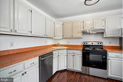 2374 Branleigh Park Court, Reston, VA 20191 - Photo 11