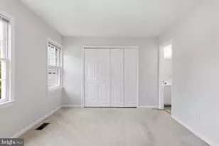 8013 Dayspring Ct, Springfield, VA 22153 - Photo 17