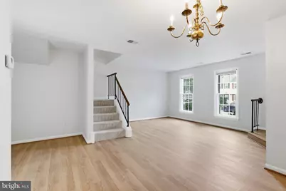 8013 Dayspring Court, Springfield, VA 22153 - Photo 9