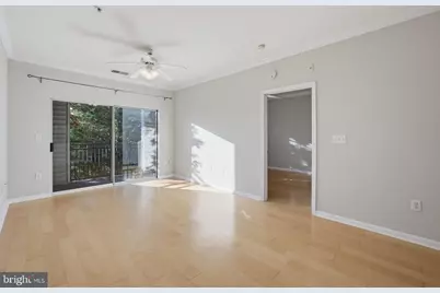 12941 Centre Park Circle #322, Herndon, VA 20171 - Photo 9