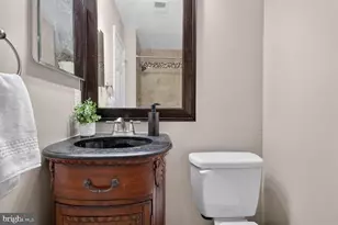 3609 Buckeye Ct, Fairfax, VA 22033 - Photo 21