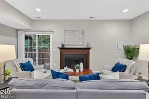 3609 Buckeye Ct, Fairfax, VA 22033 - Photo 17