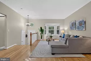 3609 Buckeye Ct, Fairfax, VA 22033 - Photo 3
