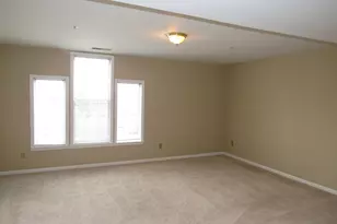 6944 Ellingham Cir, Alexandria, VA 22315 - Photo 15