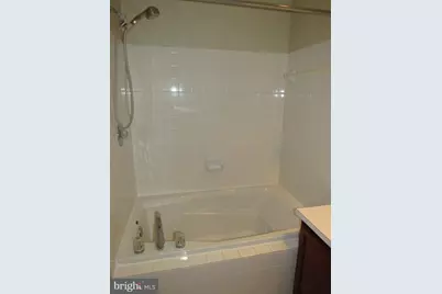 6944 Ellingham Circle #F, Alexandria, VA 22315 - Photo 27