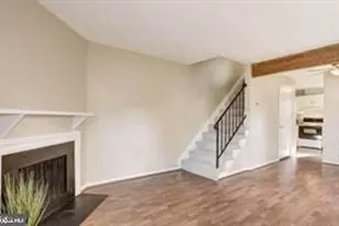 13817 Cabernet Ct, Chantilly, VA 20151 - Photo 5
