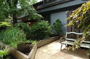 2172 Cartwright Pl, Reston, VA 20191 - Photo 5