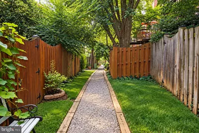 2277 Kings Garden Way, Falls Church, VA 22043 - Photo 3