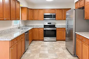 6281 Rathlin Dr, Springfield, VA 22152 - Photo 17