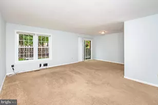 3210 Gemstone Ct, Oakton, VA 22124 - Photo 3