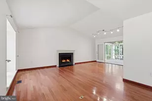 10799 Adare Dr, Fairfax, VA 22032 - Photo 5