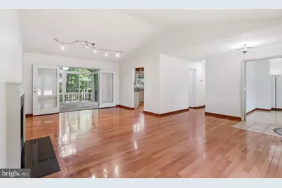 10799 Adare Drive, Fairfax, VA 22032 - Photo 9