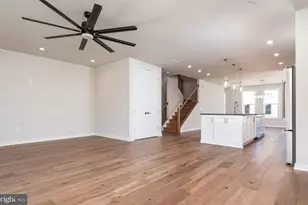 7459 Backett Wood Ter, McLean, VA 22102 - Photo 3
