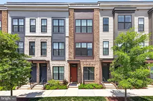 7348 Blade Dr, Falls Church, VA 22042 - Photo 1