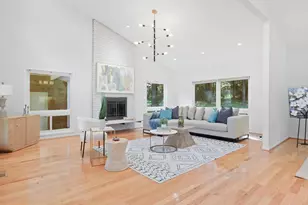 11709 Vale Rd, Oakton, VA 22124 - Photo 5