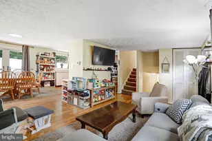 2263 Cocquina Dr, Reston, VA 20191 - Photo 9