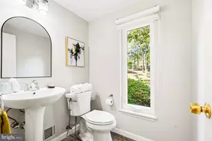 11005 Ring Rd, Reston, VA 20190 - Photo 39
