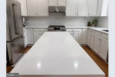 13353 Horsepen Woods Lane, Herndon, VA 20171 - Photo 11
