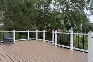 13353 Horsepen Woods Ln, Herndon, VA 20171 - Photo 15