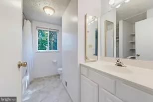 8467 Magic Tree Ct, Springfield, VA 22153 - Photo 31