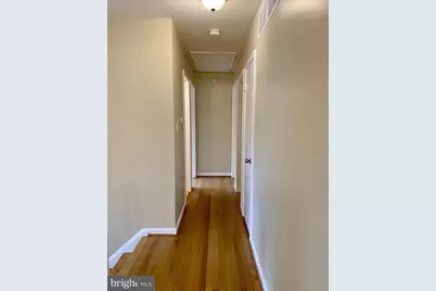 1040 Warbler, McLean, VA 22101 - Photo 11
