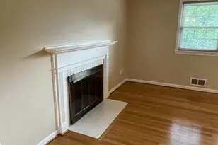 1040 Warbler, McLean, VA 22101 - Photo 7