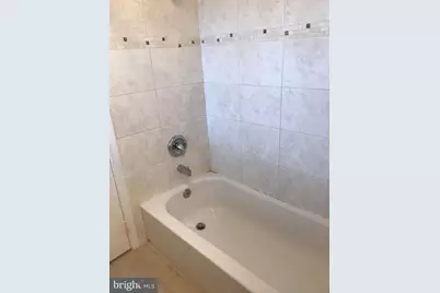1040 Warbler, McLean, VA 22101 - Photo 15