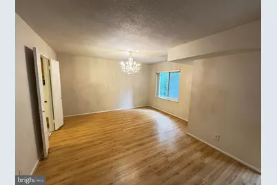 8370 Greensboro Drive #104, McLean, VA 22102 - Photo 5