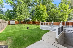 7406 Valleycrest Blvd, Annandale, VA 22003 - Photo 43