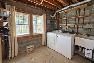 3305 Spring Ln, Falls Church, VA 22041 - Photo 39