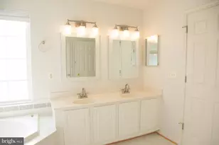3347 Wilton Crest Ct, Alexandria, VA 22310 - Photo 13