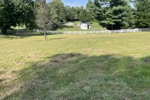 11104 Beach Mill Rd, Great Falls, VA 22066 - Photo 29