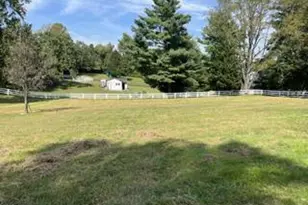 11104 Beach Mill Rd, Great Falls, VA 22066 - Photo 27
