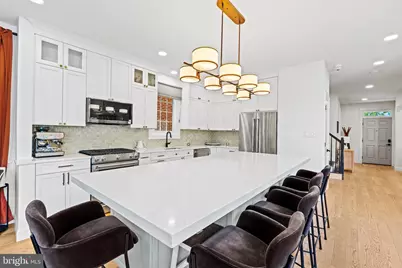 1405 Buena Vista Avenue, McLean, VA 22101 - Photo 9