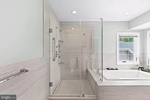 1405 Buena Vista Ave, McLean, VA 22101 - Photo 17