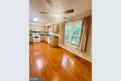 10313 Latney Road, Fairfax, VA 22032 - Photo 9