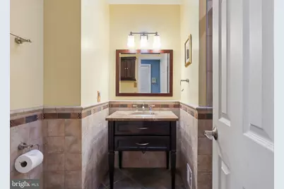 1024 Moorefield Hill Place SW, Vienna, VA 22180 - Photo 27