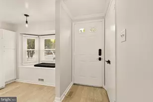 7553 Chrisland Cove, Falls Church, VA 22042 - Photo 3