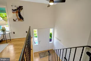 2421 Stirrup Ln, Alexandria, VA 22308 - Photo 7