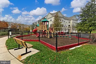 13363 Connor Dr, Centreville, VA 20120 - Photo 35