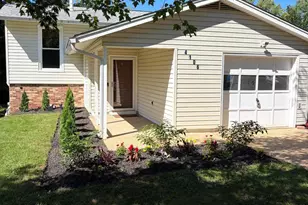 4106 Hamlin, Chantilly, VA 20151 - Photo 1