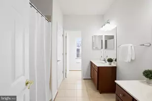 5607 Lierman Cir, Centreville, VA 20120 - Photo 43