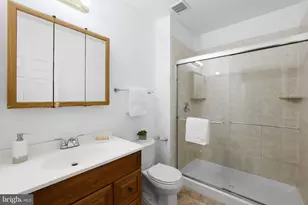 5607 Lierman Cir, Centreville, VA 20120 - Photo 45
